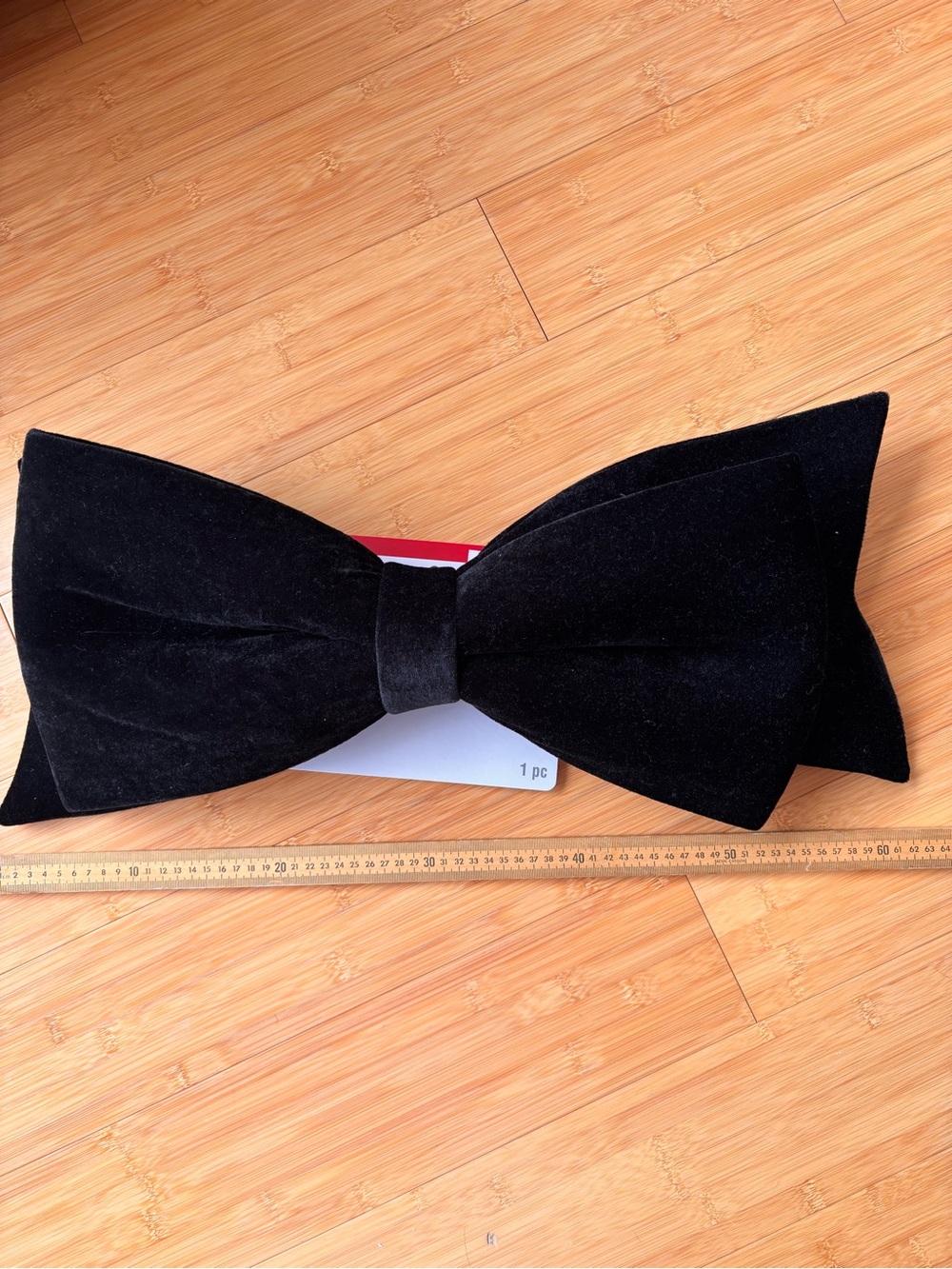 55cm Black Velvet Bow